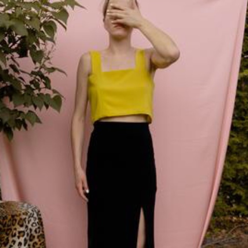 Auslä Studio Yellow Sulfur Crop Top XS
